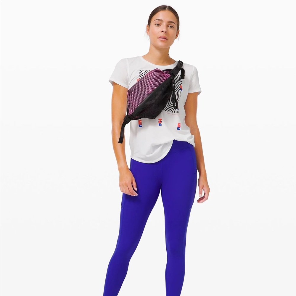 Lululemon All Hours Belt Bag *SeaWheeze
Race Pace Flare Multi / Black